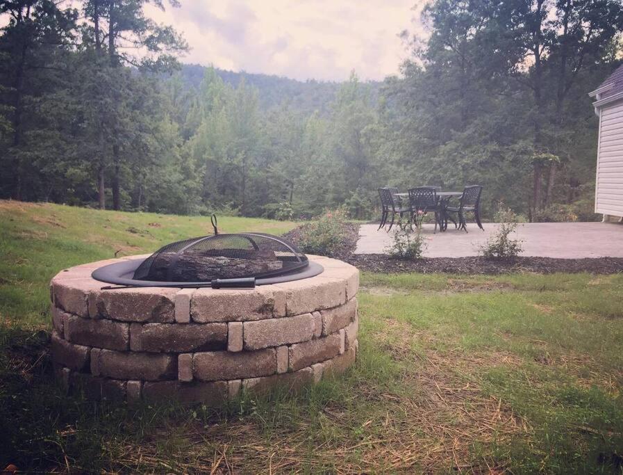 Holiday home Primrose - Private Lake, Hot Tub, Atv Trails Mena